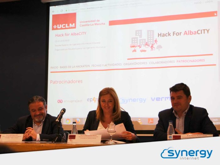 autoridades Hack for Albacity